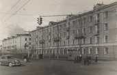 Дом на углу Паркового и ул.Орлова уже построили.Фото 1950-х из интернета.