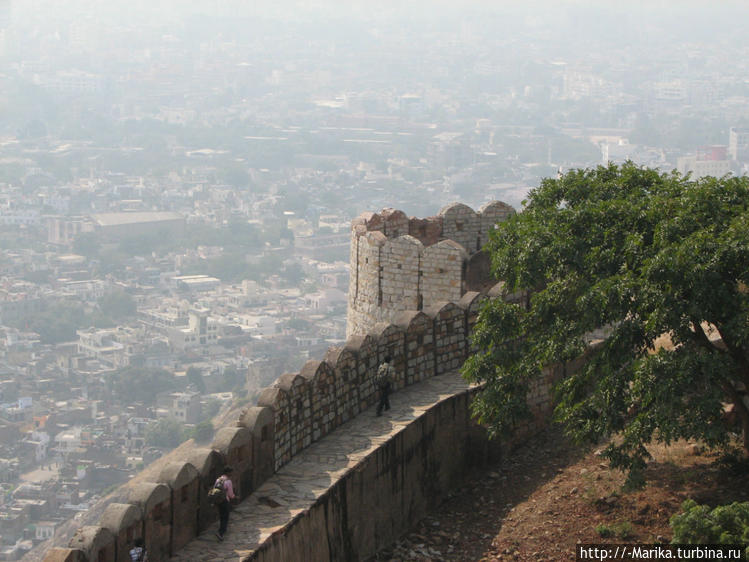 Вид на Джайпур с Форта На