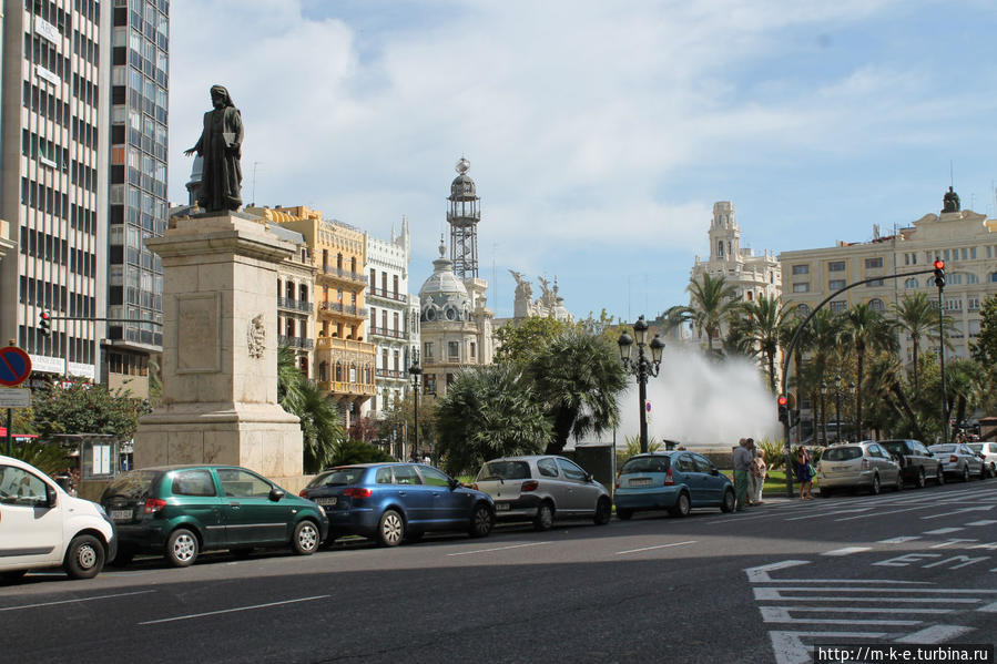 Площадь Ратуши и не только Валенсия, Испания