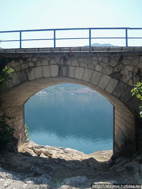 Вид на Которскую бухту. Котор, Черногория