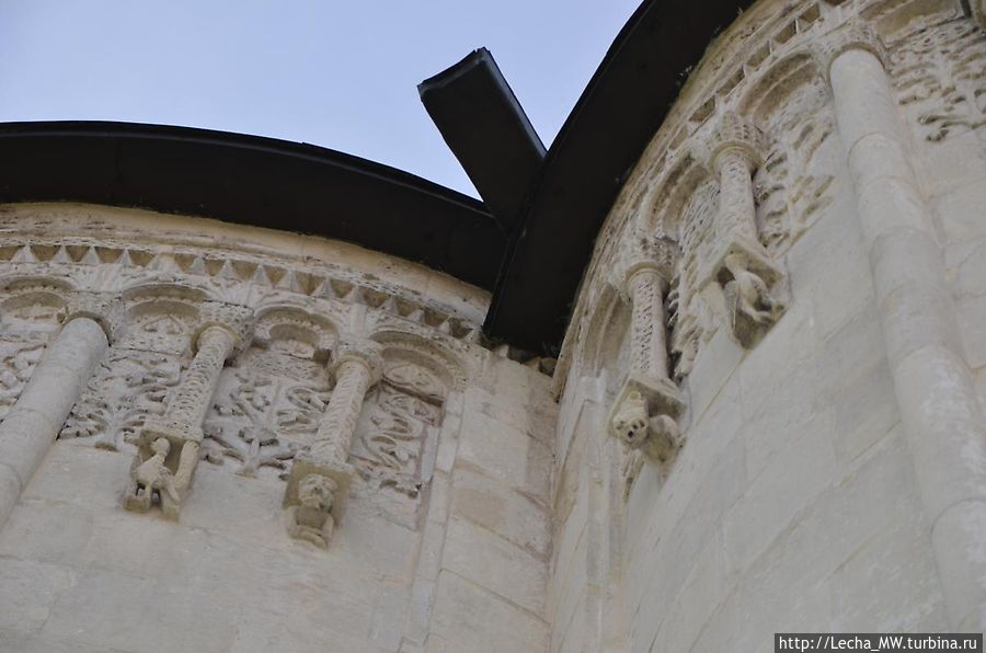 аркатуры алтарной части аркатуры алтарной части