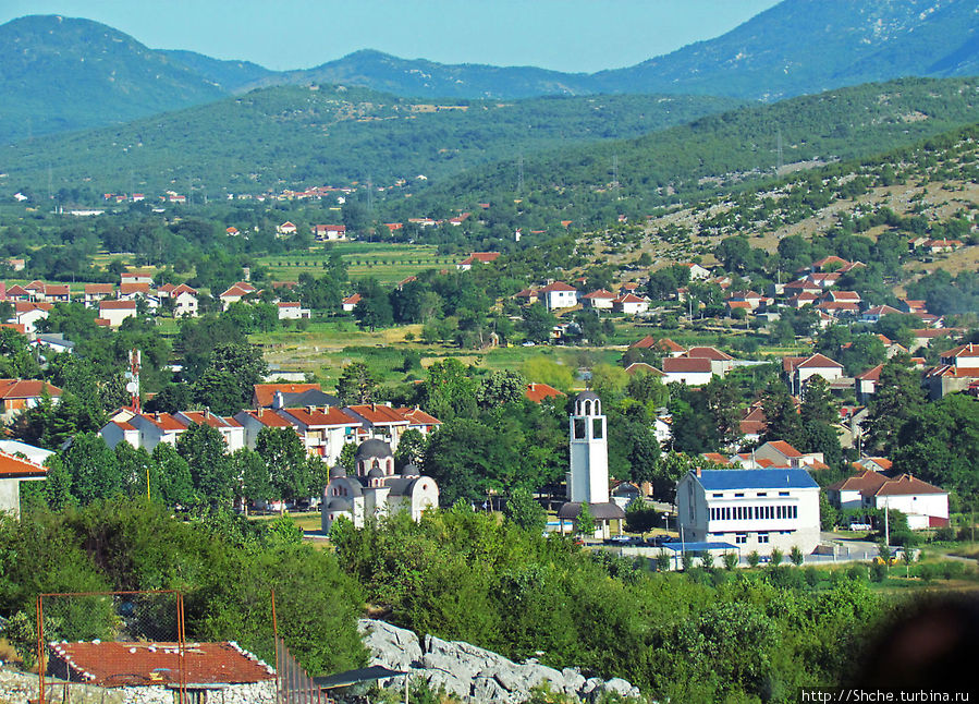 Вид на Любинье с холма Жигули Любинье, Босния и Герцеговина