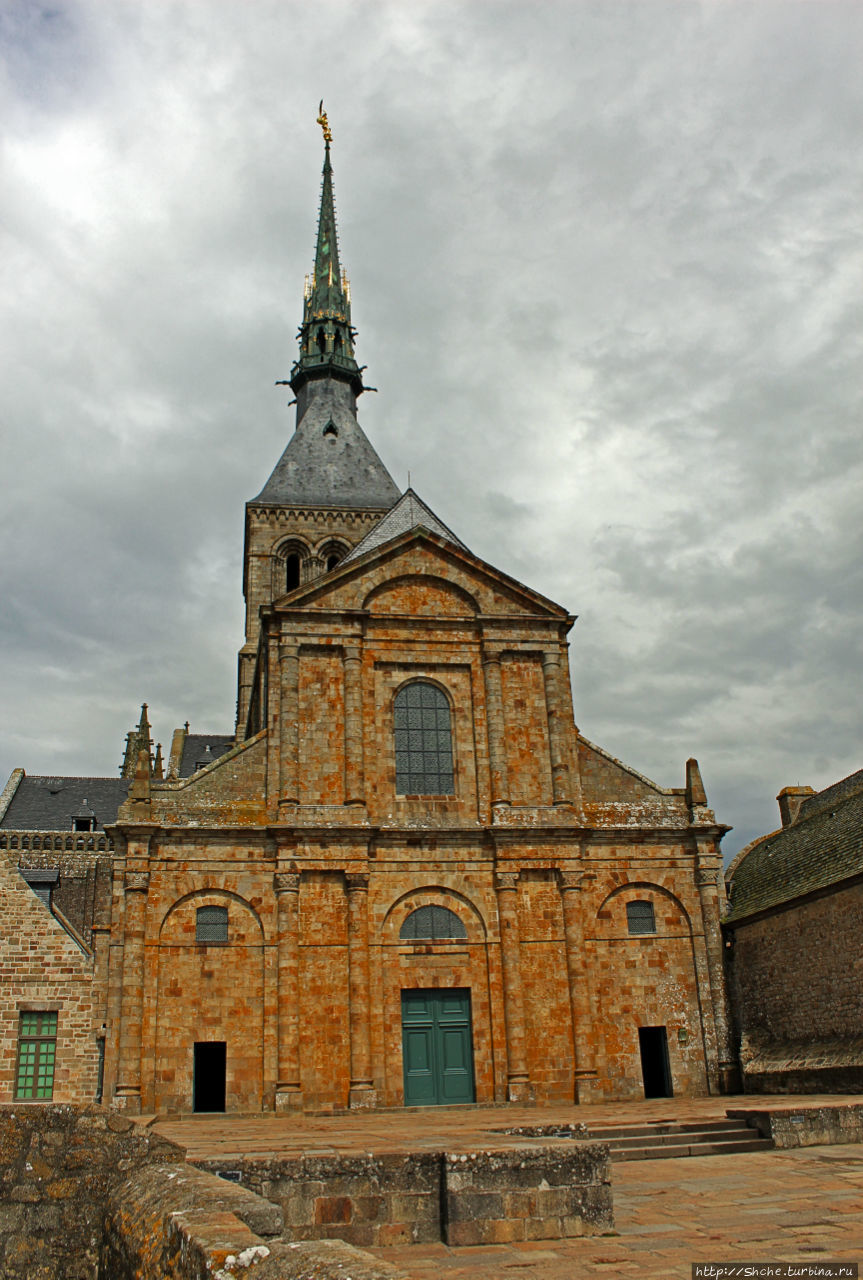 Аббатство святого Михаила (Мон Сен Мишель) Мон-Сен-Мишель, Франция
