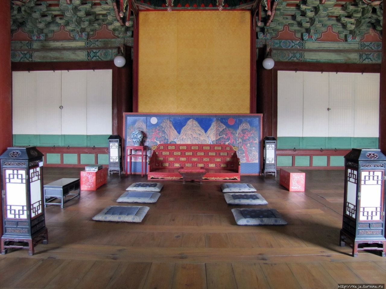 Внутри Храма Сеул, Республика Корея