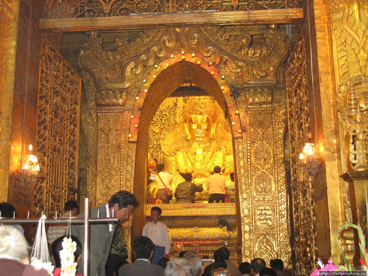 Храм Будды Махамуни / Mahamuni Buddha temple