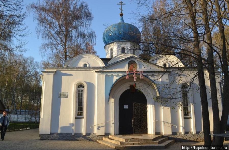 Успенский храм Новомосковск, Россия