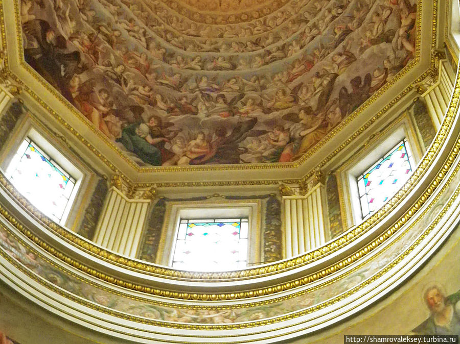 Мантуя. Собор Мантуя, Италия Мантуя. Собор Мантуя, Италия