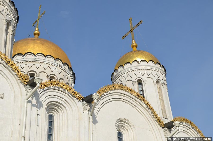 Купола Успенского собора Владимир, Россия