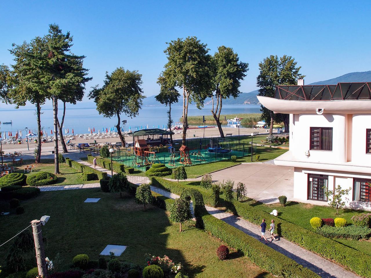 На берегу Охридского озера