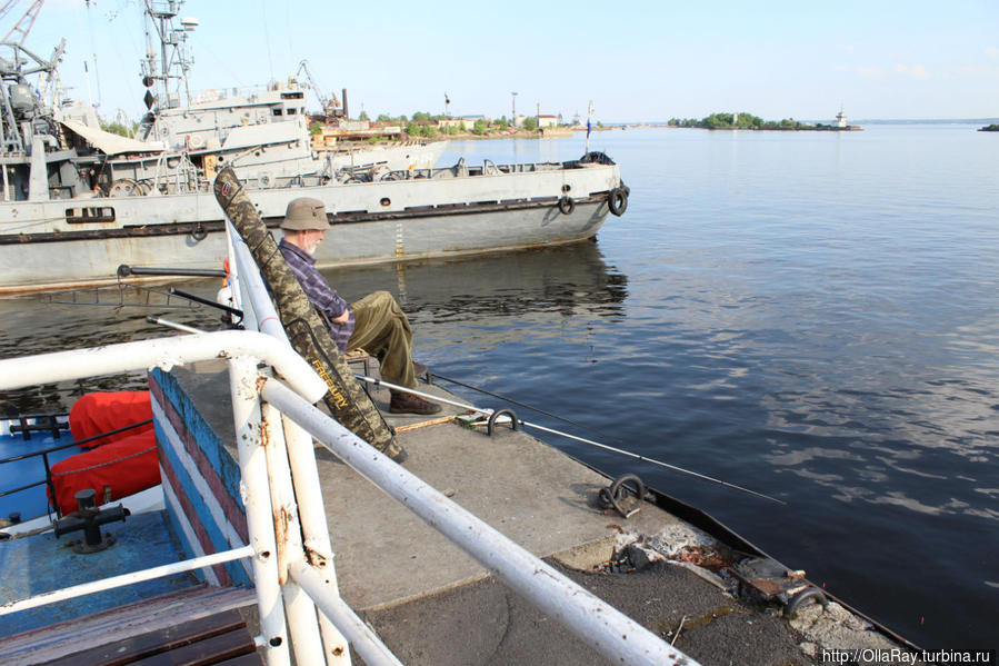 Субботняя рыбалка:) Приятно подремать на берегу:) Кронштадт, Россия