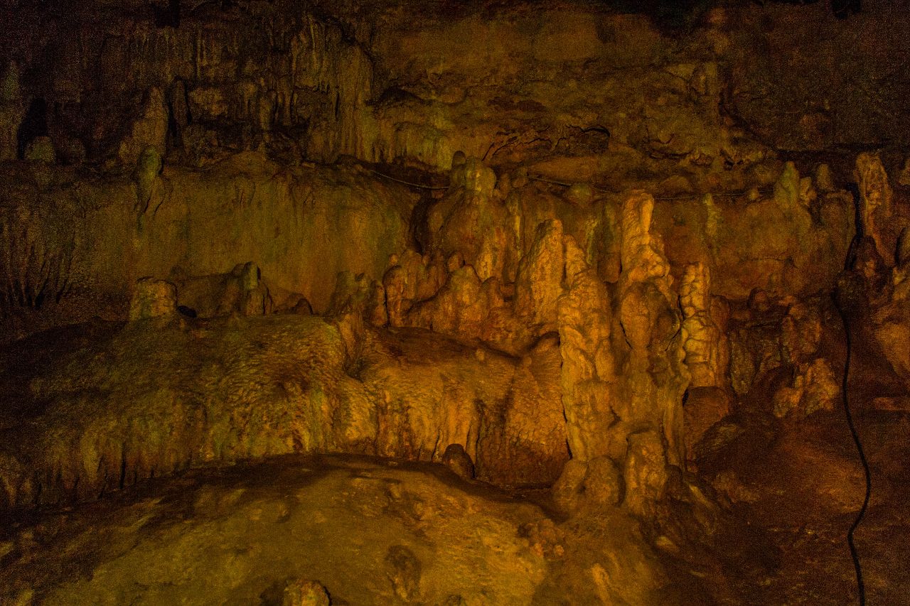 Сатаплия. Пещера Сатаплия Природный Парк, Грузия