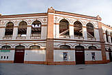 Арена для боев быков, или Малагета, как ее прозвали в честь района (La Malagueta)