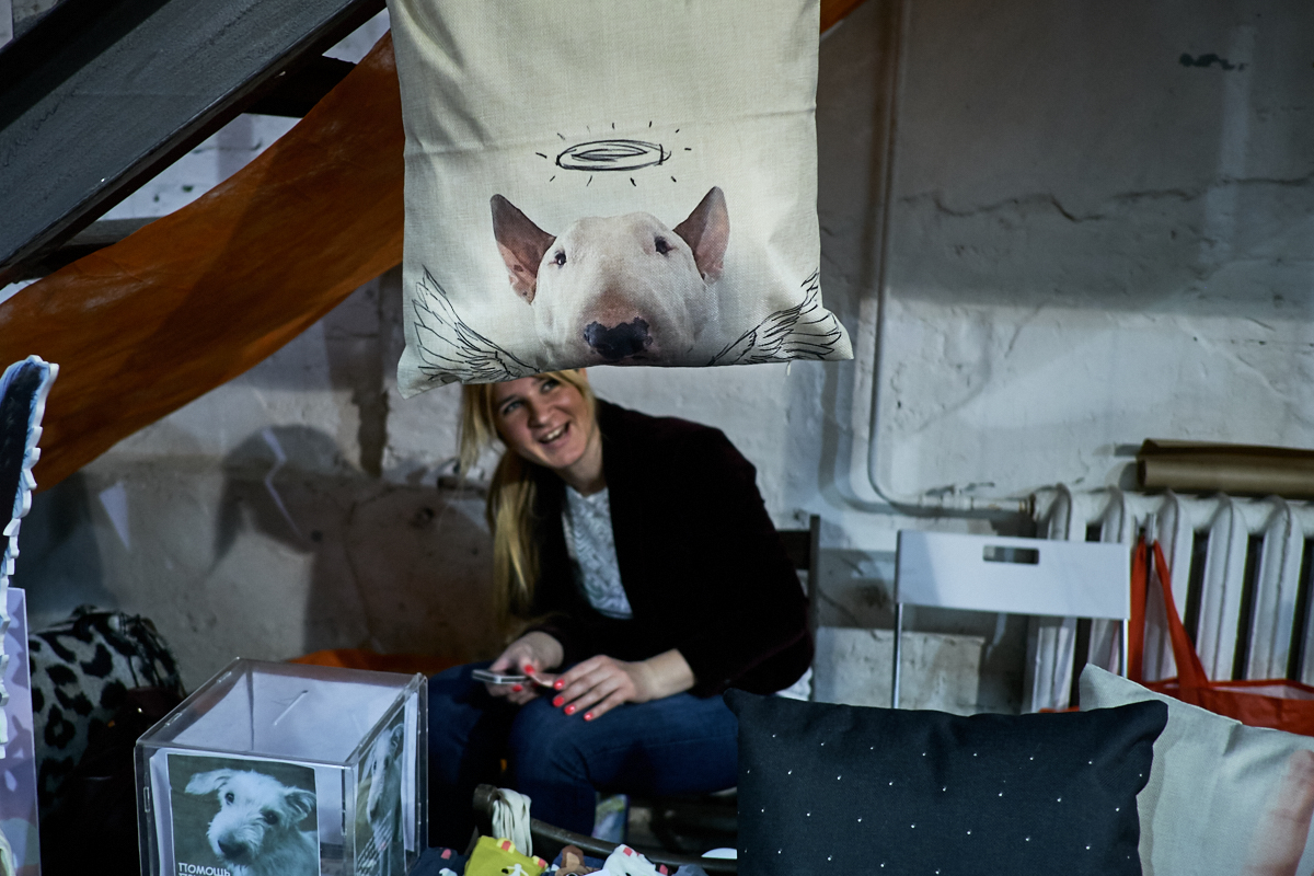 Жизнерадостные люди Москва, Россия Жизнерадостные люди Москва, Россия