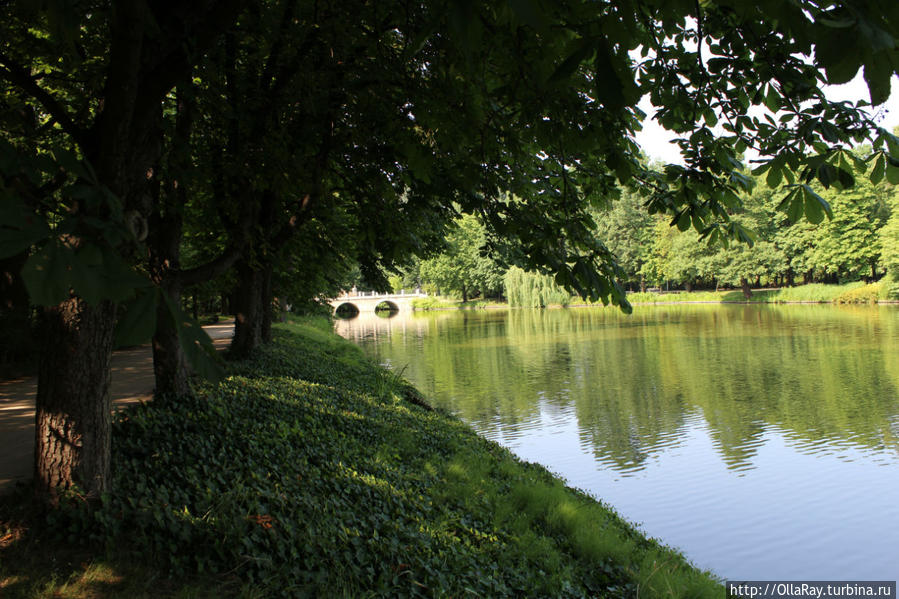 Парк Лазенки Варшава, Польша