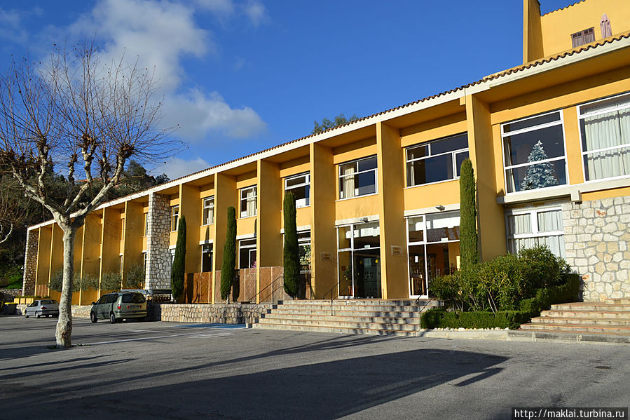 Здание фабрики Фрагонар. Здание фабрики Фрагонар.