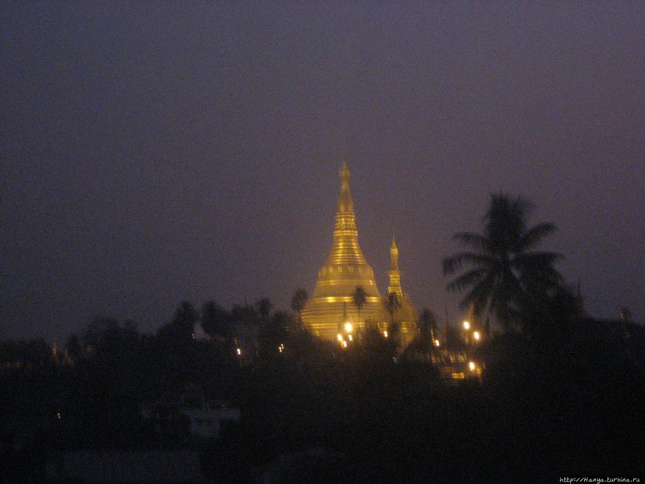 Пагода Шведагон / The Shwedagon Pagoda