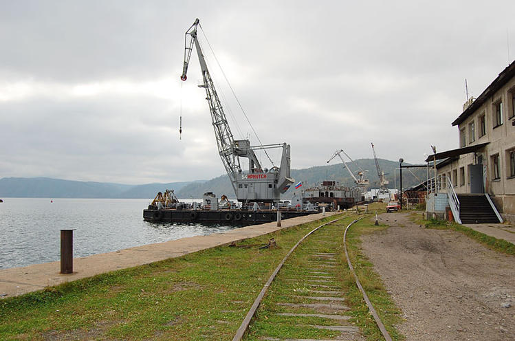 Порт Байкал. Краны Порт Байкал. Краны