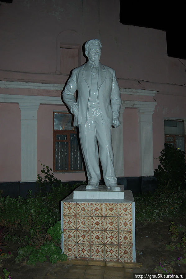 Памятник Калинину Кропоткин, Россия
