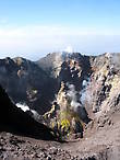 В кратере вулкана Пакайя