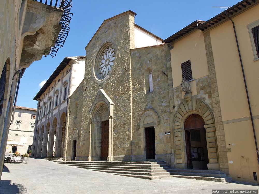 Кафедральный собор Сан Джованни Евангелиста. Сансеполькро, Италия