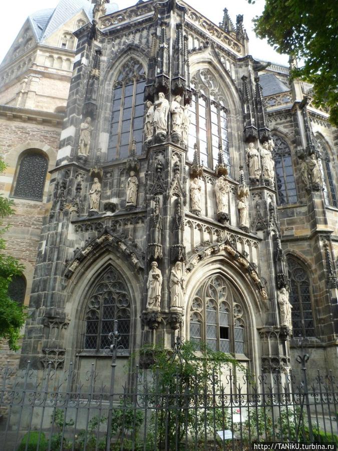 Аахен, его собор и фонтаны Ахен, Германия