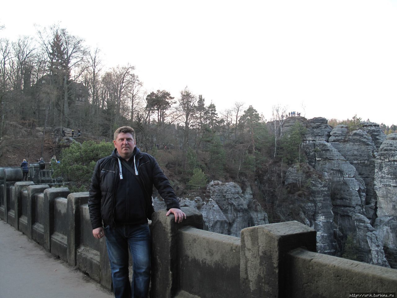 На фотографии Алексей, мой друг детства, сейчас живет в Берлине. Саксонская Швейцария Национальный Парк, Германия
