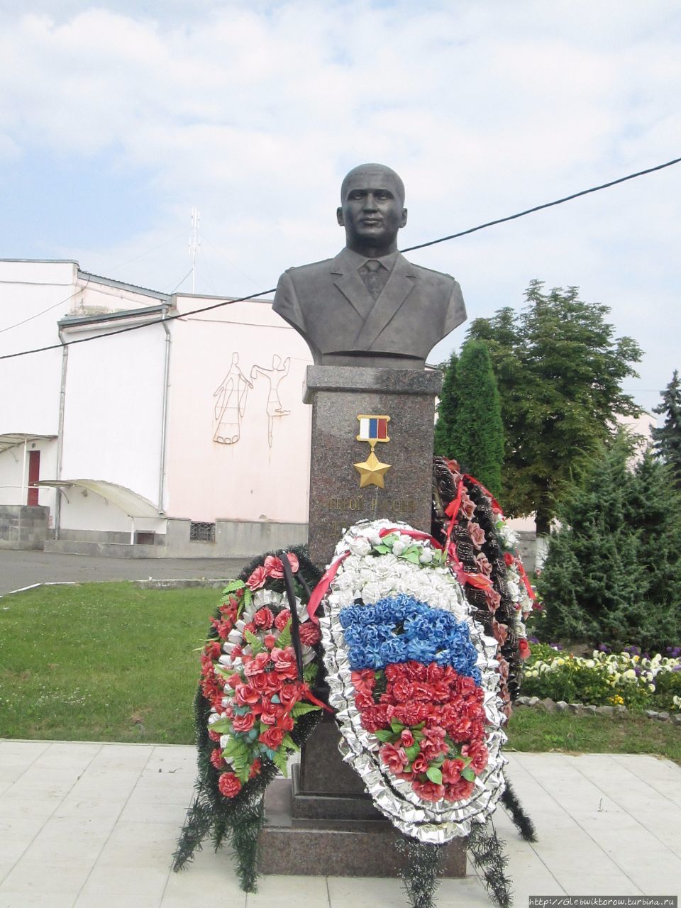 Прогулка по Беслану в хороший летний день Беслан, Россия