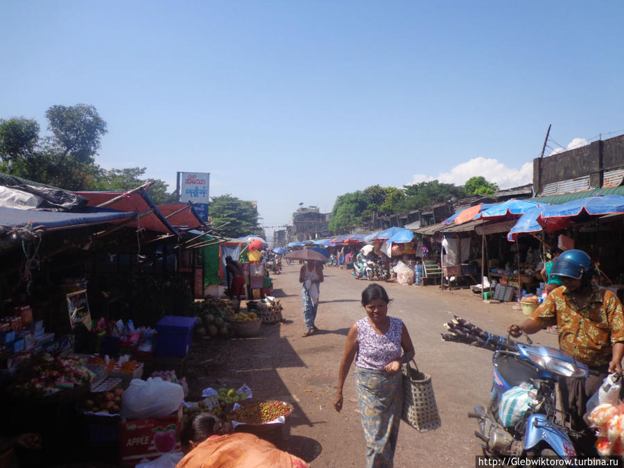 Фруктовый рынок Моулмейн, Мьянма