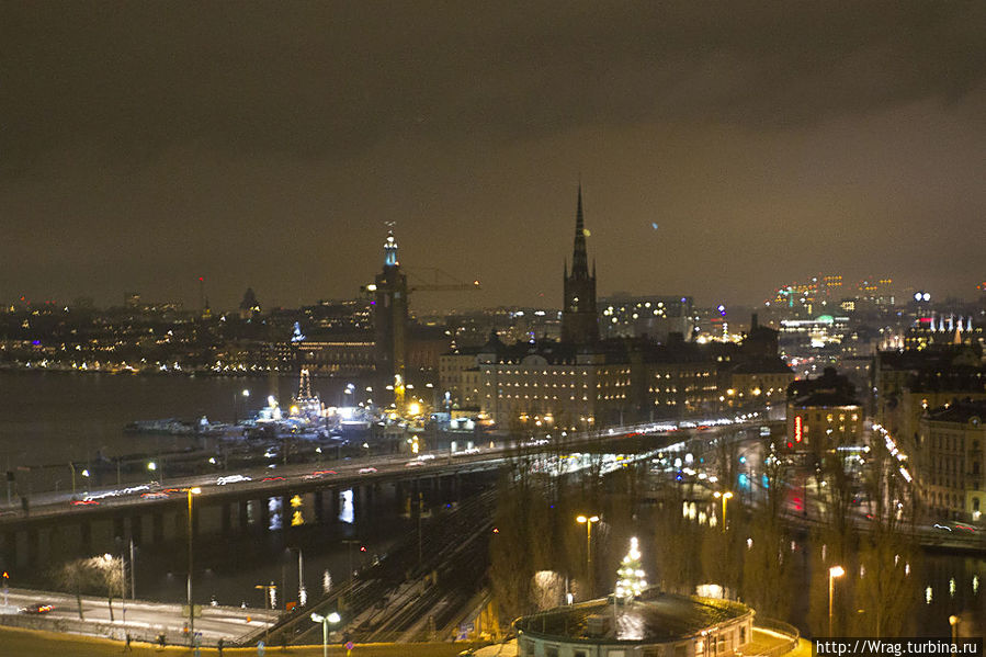 В городе не мало хороших мест, откуда просматриваются красивые панорамы. В городе не мало хороших мест, откуда просматриваются красивые панорамы.