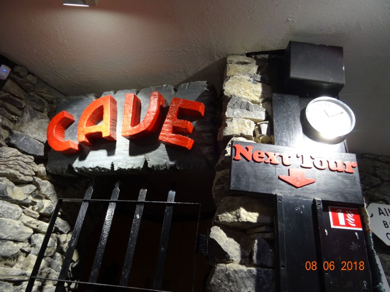 Пещера Элви Беррен, Ирландия