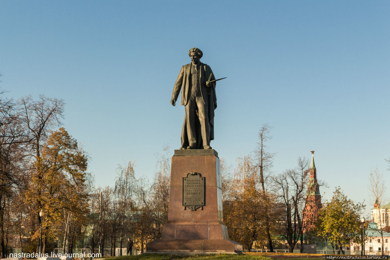 Памятник Репину: Москва, Россия