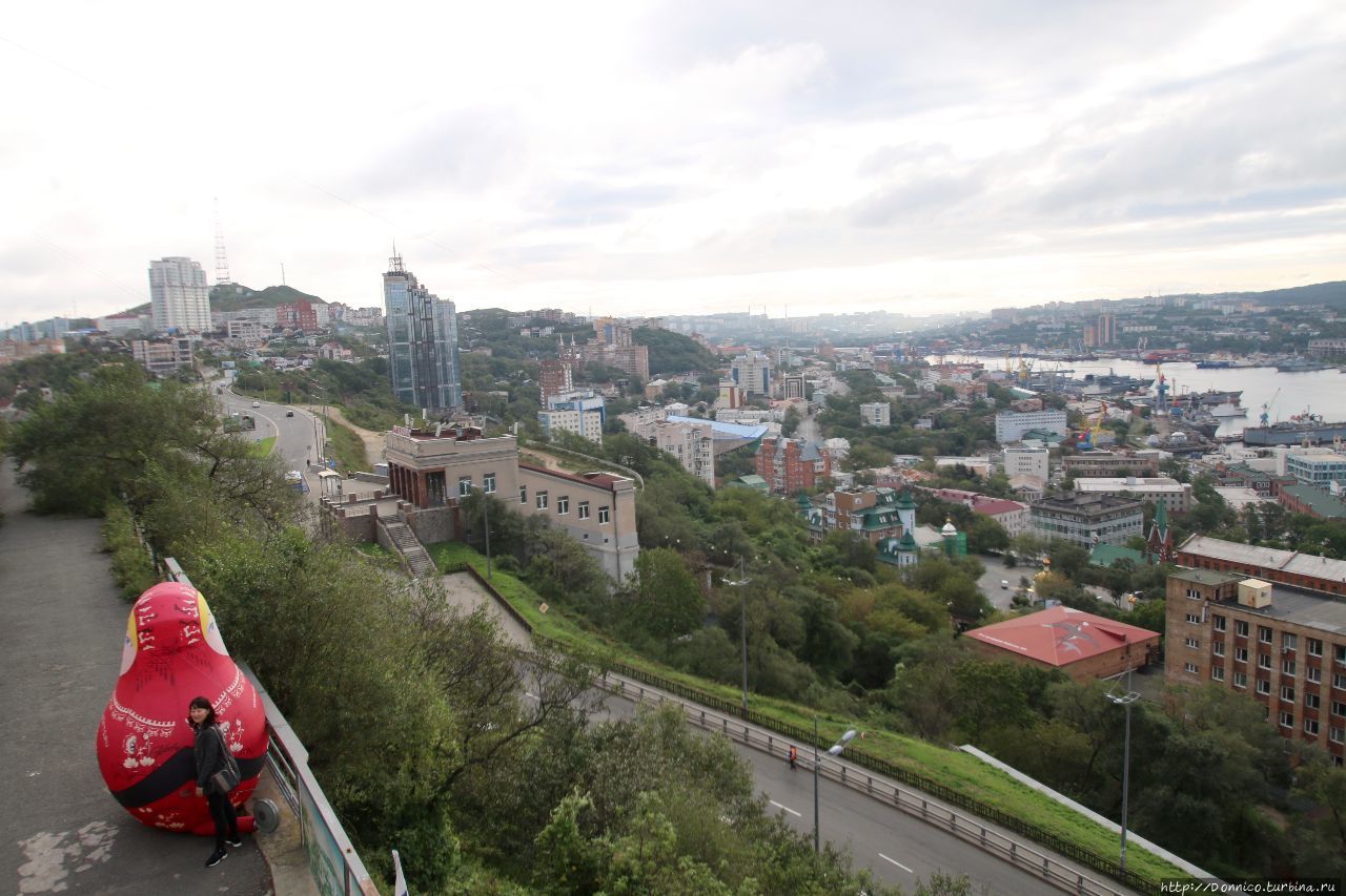 Смотровая на бухту Золотой Рог Смотровая на бухту Золотой Рог