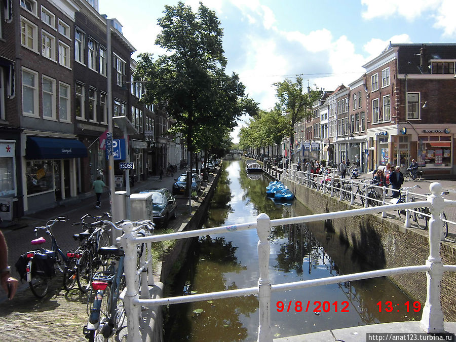 Прогулка по Делфту Делфт, Нидерланды Прогулка по Делфту Делфт, Нидерланды