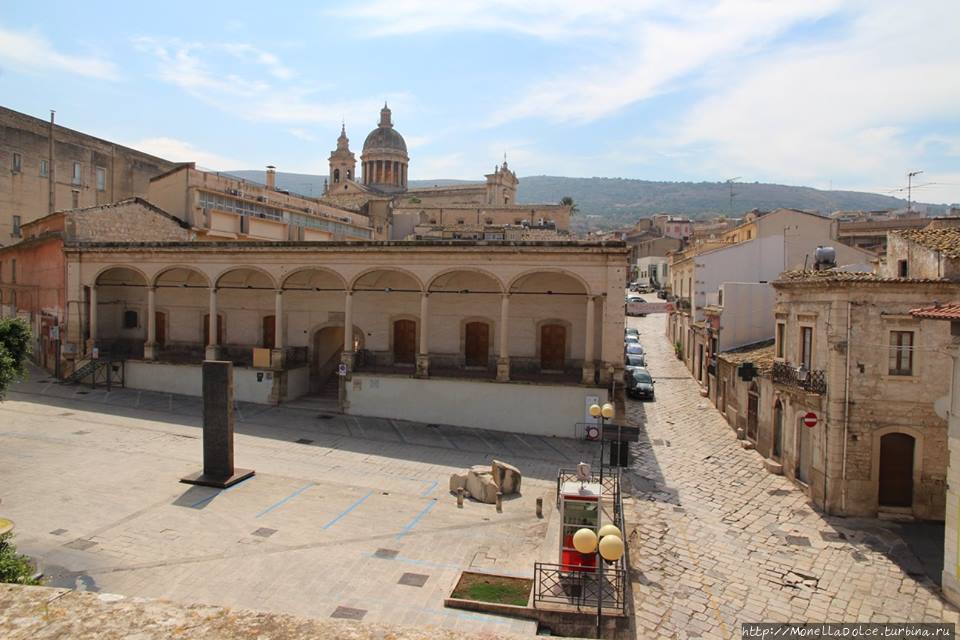 Античный город Комисо в провинции Рагуза Комисо, Италия Античный город Комисо в провинции Рагуза Комисо, Италия