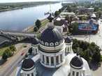 Потрясающий вид на Рыбинск открывается с колокольни Спасо-Преображенского собора