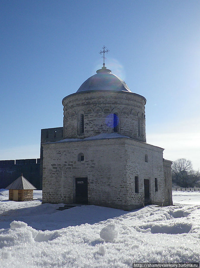 Никольская церковь Ивангород, Россия