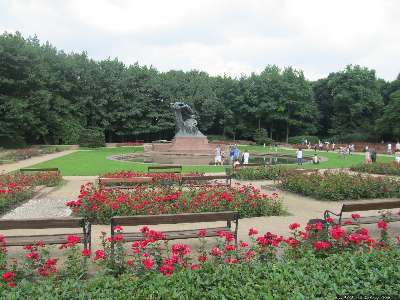 Памятник Ф. Шопену Варшава, Польша