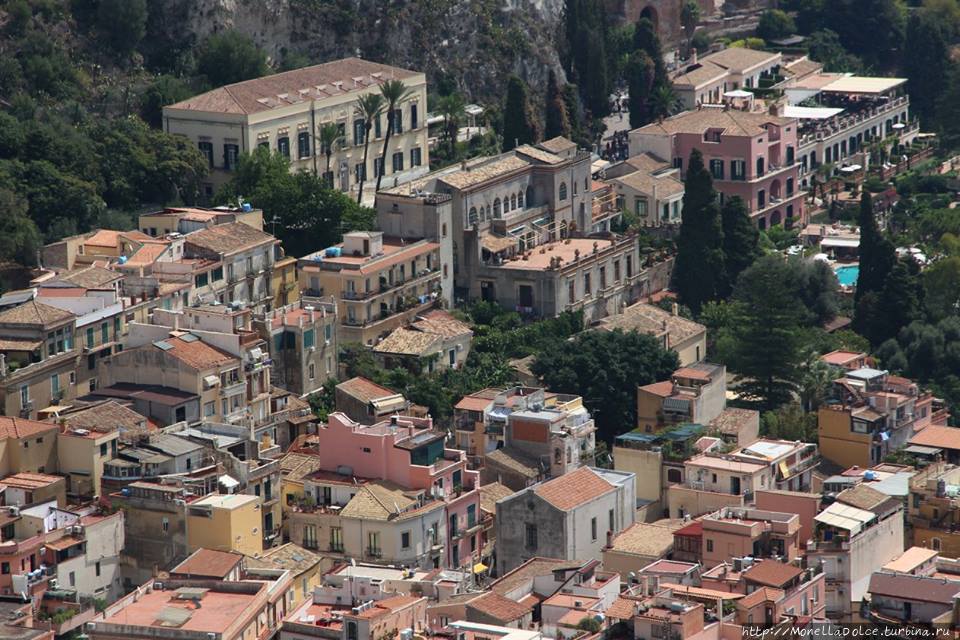 Таормина восточный берег Сицилии Таормина, Италия Таормина восточный берег Сицилии Таормина, Италия