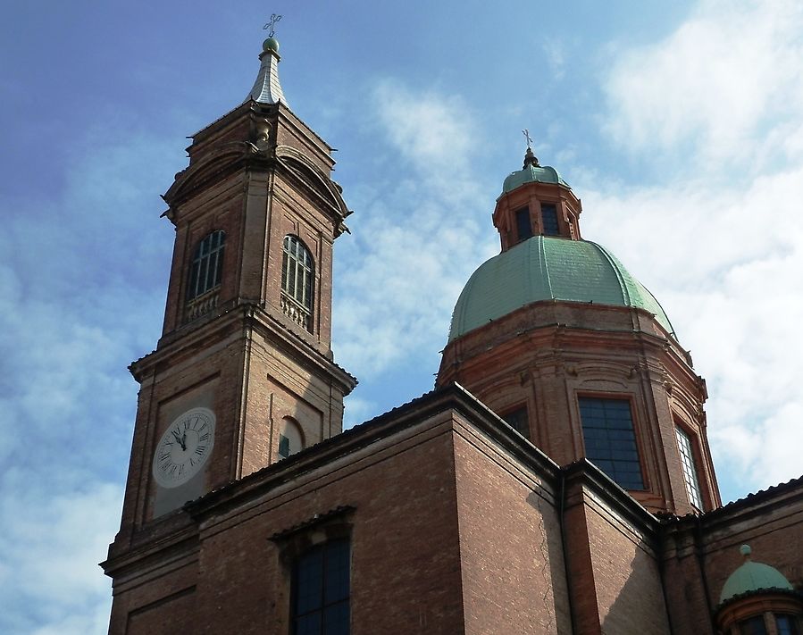Церковь Святых Бартоломео и Гаэтано Болонья, Италия