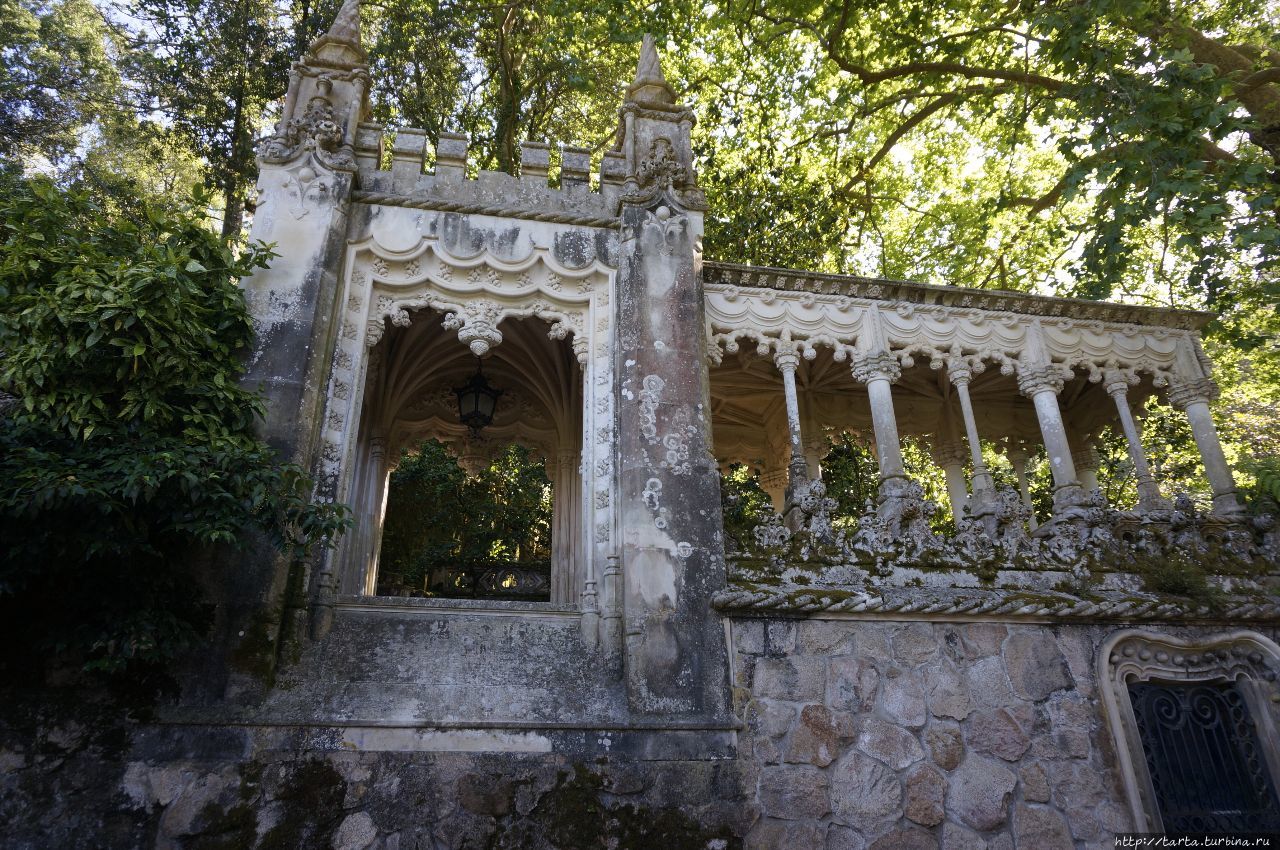 «Райский сад» виллы Регалейра Синтра, Португалия