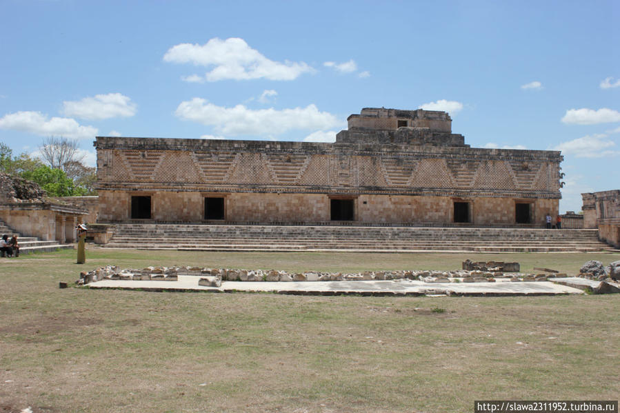 Дворец (Ушмаль) Мексика