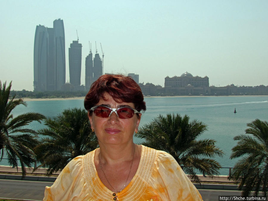 Забавная уловка профессиональных гидов Абу-Даби, ОАЭ