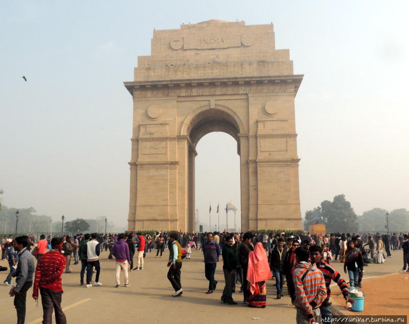 Индийская Триумфальная Арка — Ворота Индии Дели, Индия