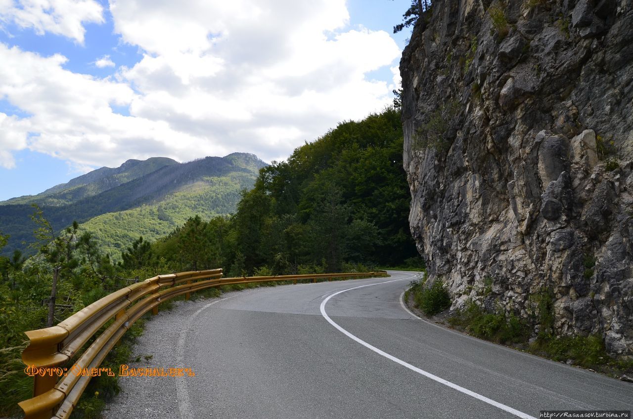Дороги в горах Жабляк, Черногория