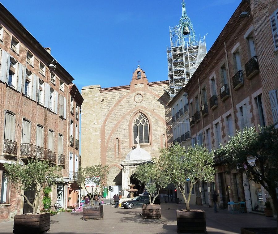 Кафедральный собор Св. Иоанна Крестителя / Cathedrale Saint-Jean-Baptiste