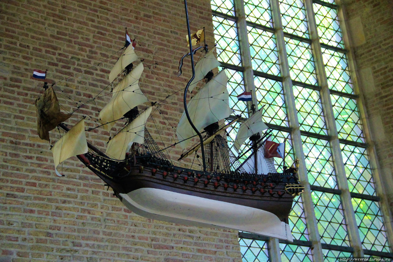 Большая церковь св. Лаврентия. Алкмар, Нидерланды