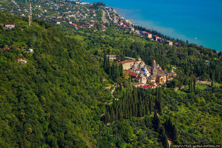 Новоафонский монастырь Сухум, Абхазия