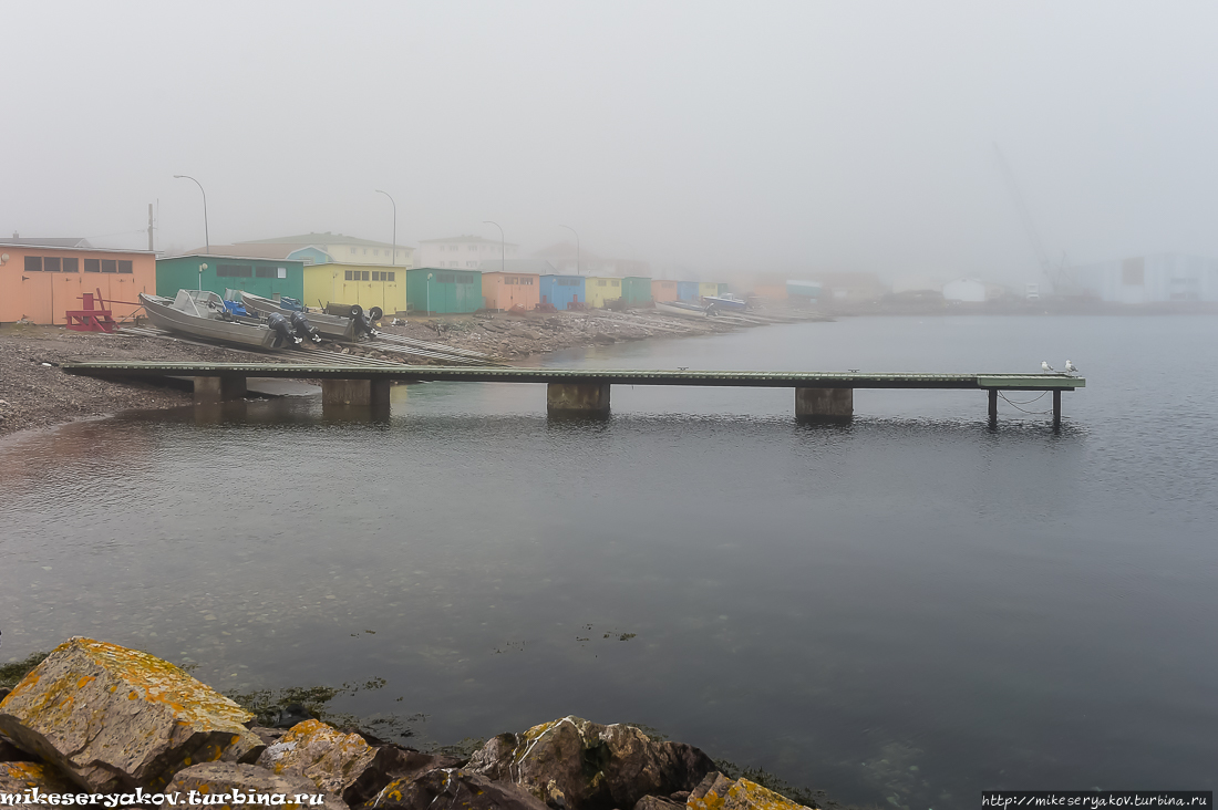 Сен-Пьер. Остатки Новой Франции Остров Сен-Пьер, Сен-Пьер и Микелон Сен-Пьер. Остатки Новой Франции Остров Сен-Пьер, Сен-Пьер и Микелон