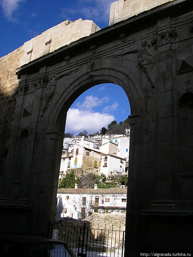 Замок де ла Иедра в Касорле. Хаэн, Испания Замок де ла Иедра в Касорле. Хаэн, Испания