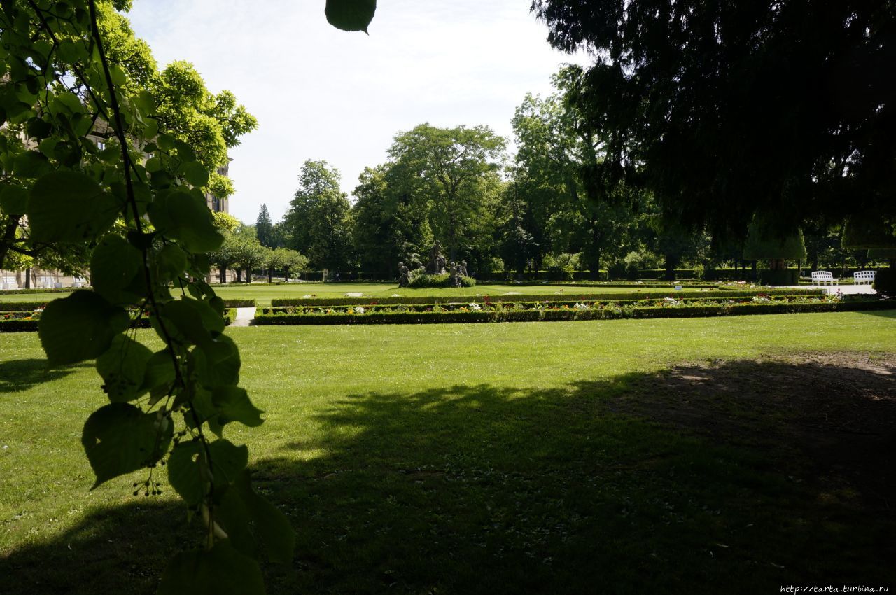 дворец Вюрцбургская резиденция Вюрцбург, Германия дворец Вюрцбургская резиденция Вюрцбург, Германия